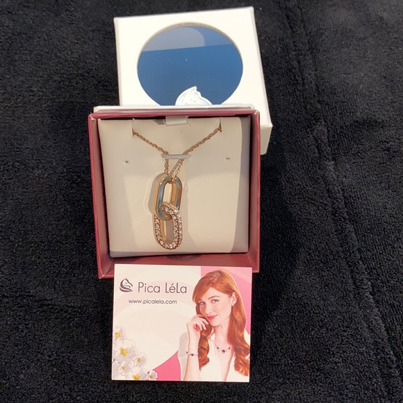 Pica Lela necklace - Picture 3 of 9